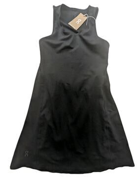On Cloud Women's XL Studio Athletic Dress With Built In Tights Close Fit NWT